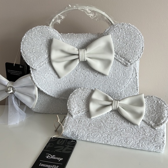 New Loungefly Minnie Mouse Sequin Wedding Crossbody Bag and wallet